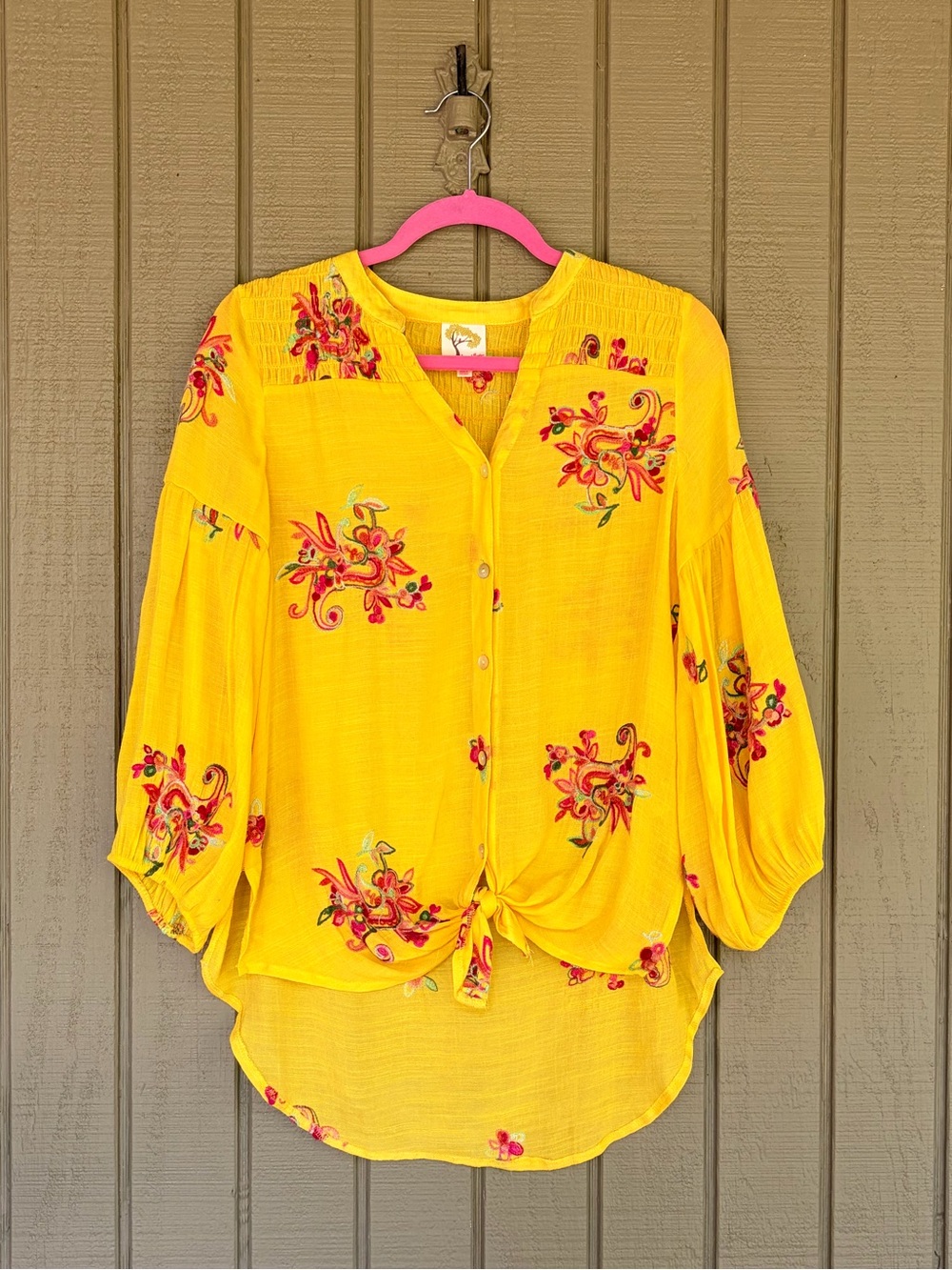 Fig and Flower Embroidered Yellow Tie Front Blouse Small Button Down Boho EUC